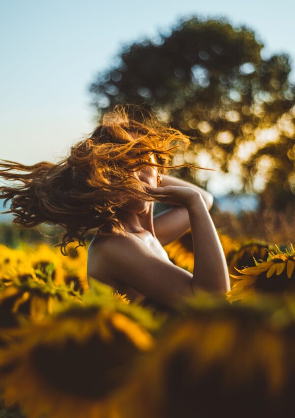 6 Effective Ways To Overcome The Feelings of Sadness