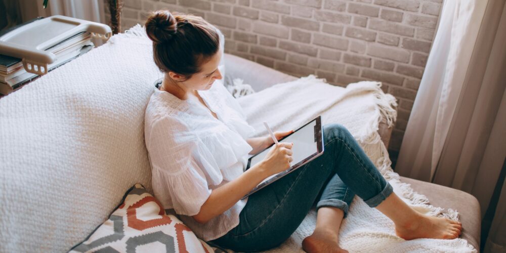 a women working on her iPad