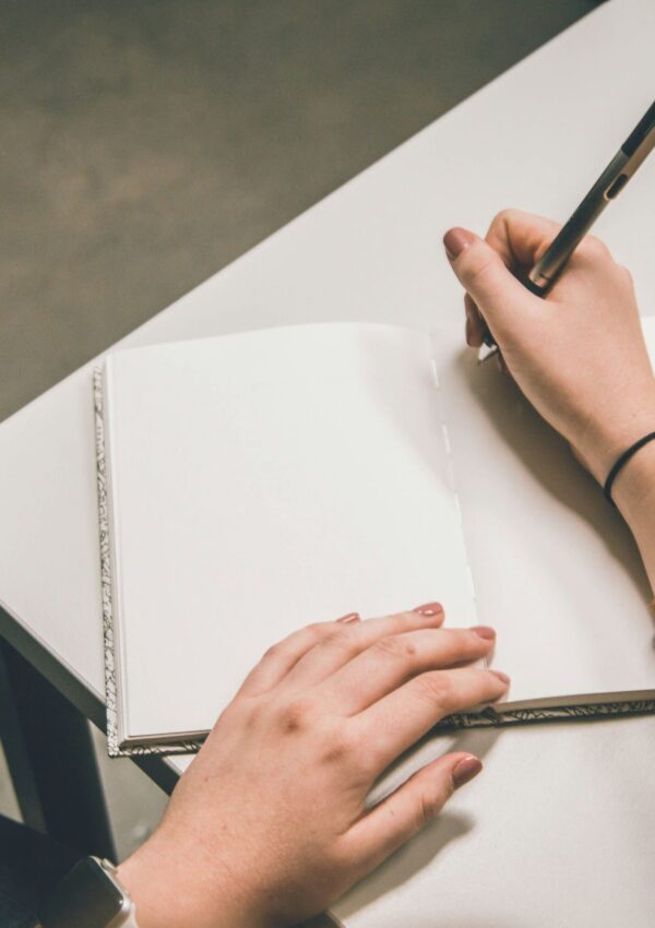 7 Reasons Why Is It Hard to Start Journaling?