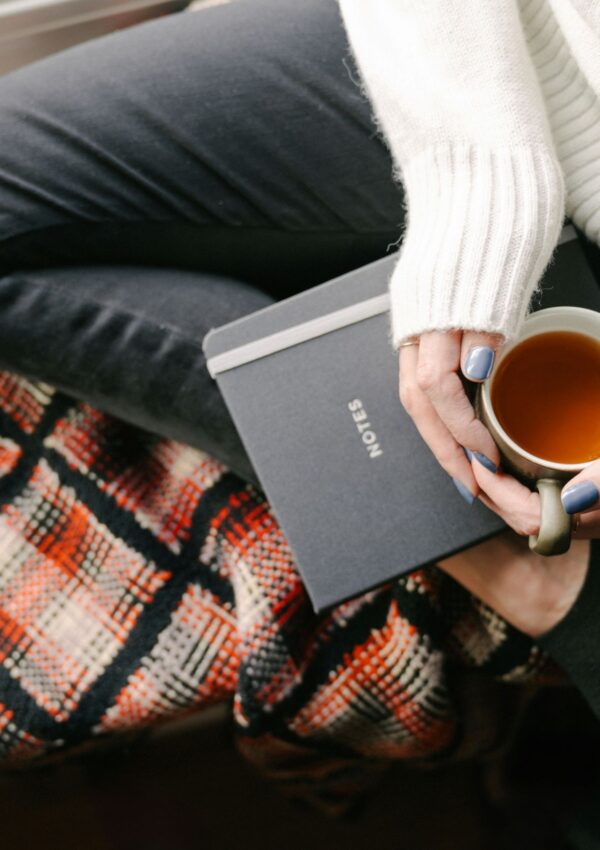 21 Morning Journal Prompts for a Mindful Day