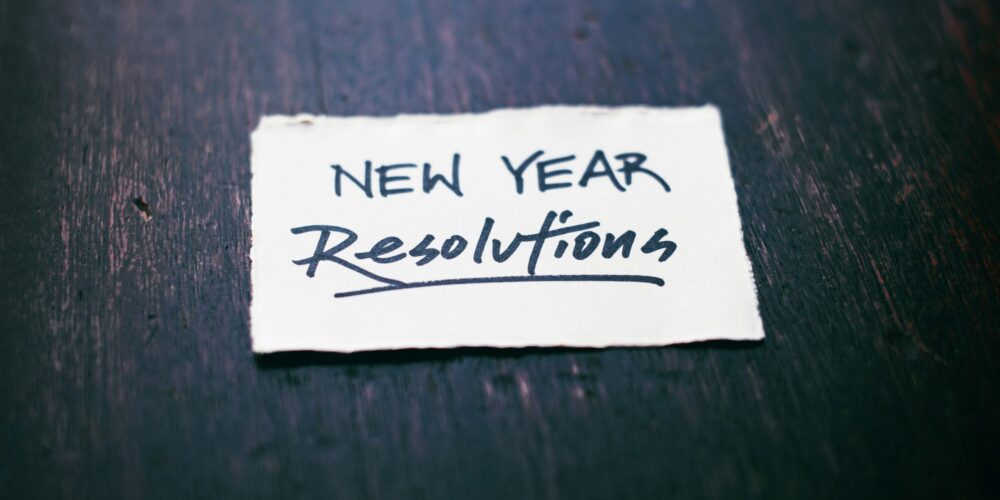This image highlights the idea of setting New Year’s resolutions as a fresh start for personal growth and positive change. It reflects a mindful approach to creating simple, meaningful goals for the new year without pressure or unrealistic expectations.